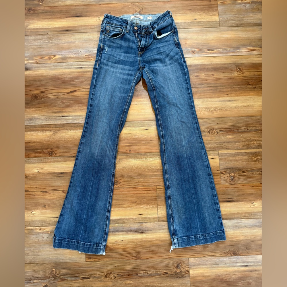Women's Blue Jeans